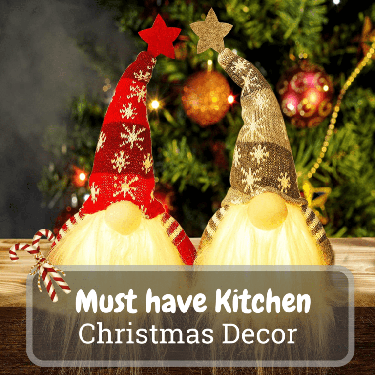 must have Christmas kitchen decor