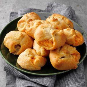 Buffalo Chicken Crescent Rolls recipe