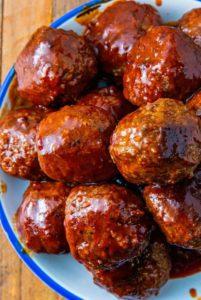 Slow-Cooker Grape Jelly Meatballs recipe