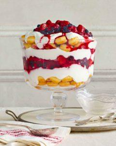 Vanilla Yogurt and Berry Trifle recipe