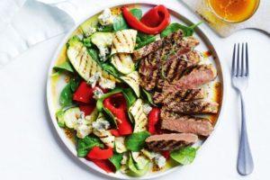 Pepper and thyme beef with zucchini salad recipe